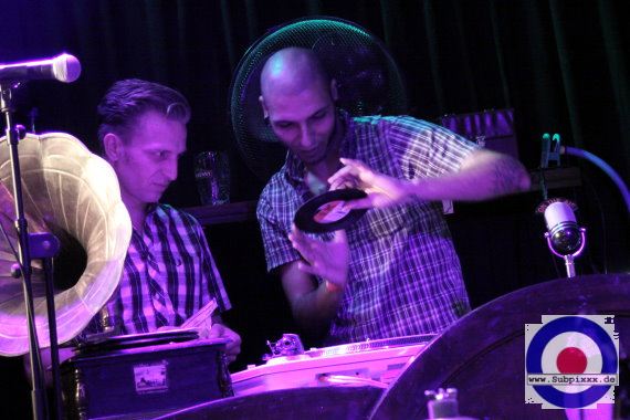 DJ Heartbop - Noels Ballroom Leipzig - 24.September 2011 (5) with Jerome Piva.JPG